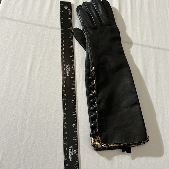 Bananna Republic long Black leather gloves silk leopard lining 8 buttons - Picture 13 of 13